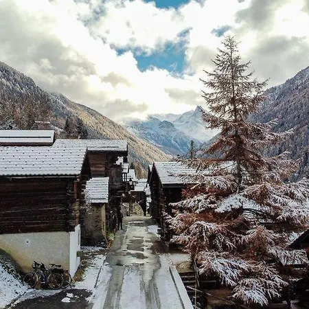 Bella Vouarda. Cosy Traditional Alpine * Ayer