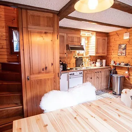 Σαλέ Bella Vouarda. Cosy Traditional Alpine *